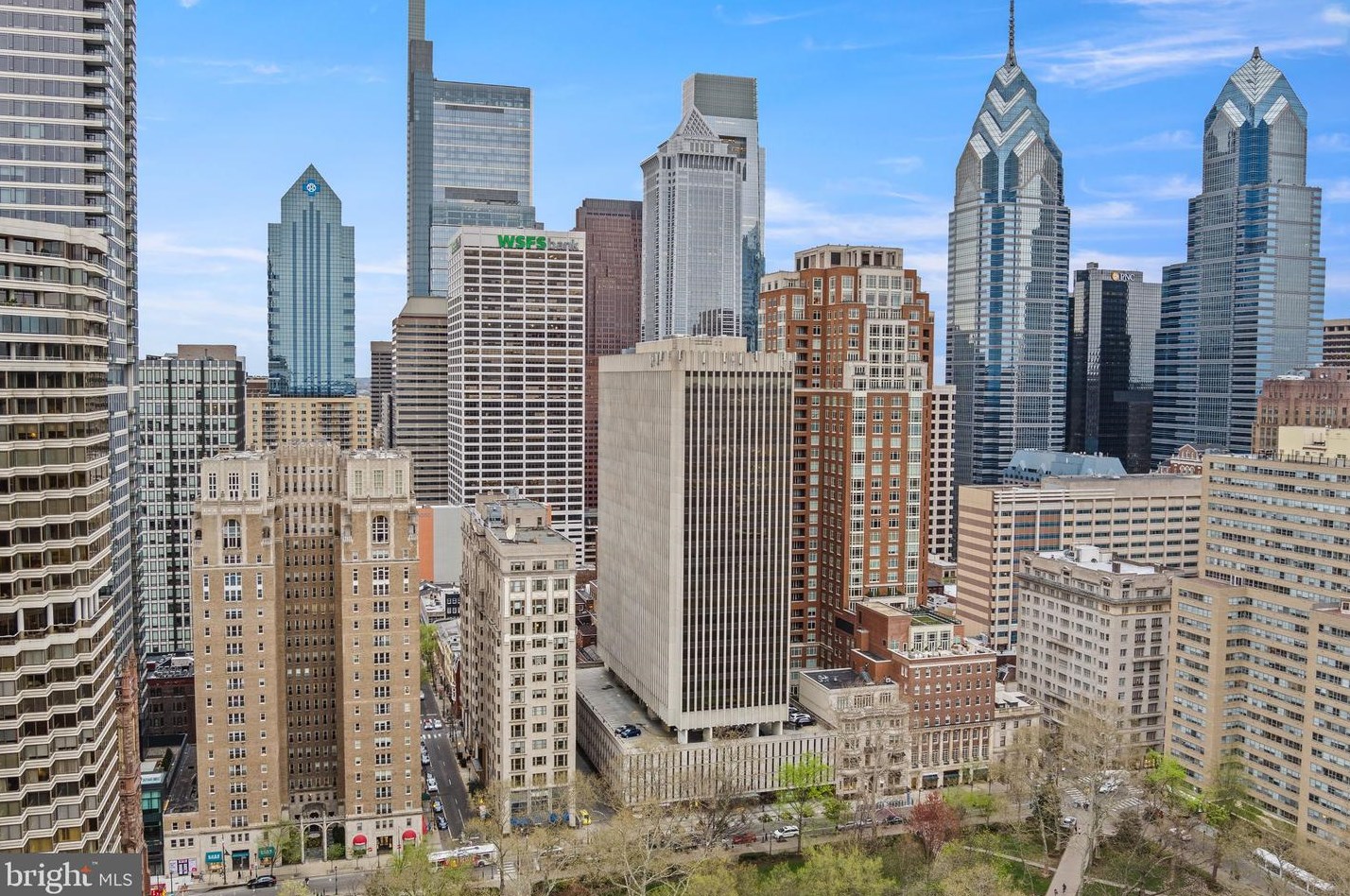 224-30 Rittenhouse Sq, Philadelphia PA 19103 exterior