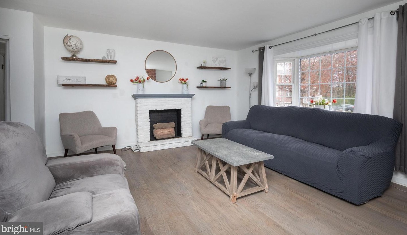 3502 Teton Rd, Philadelphia, PA 19154-1504