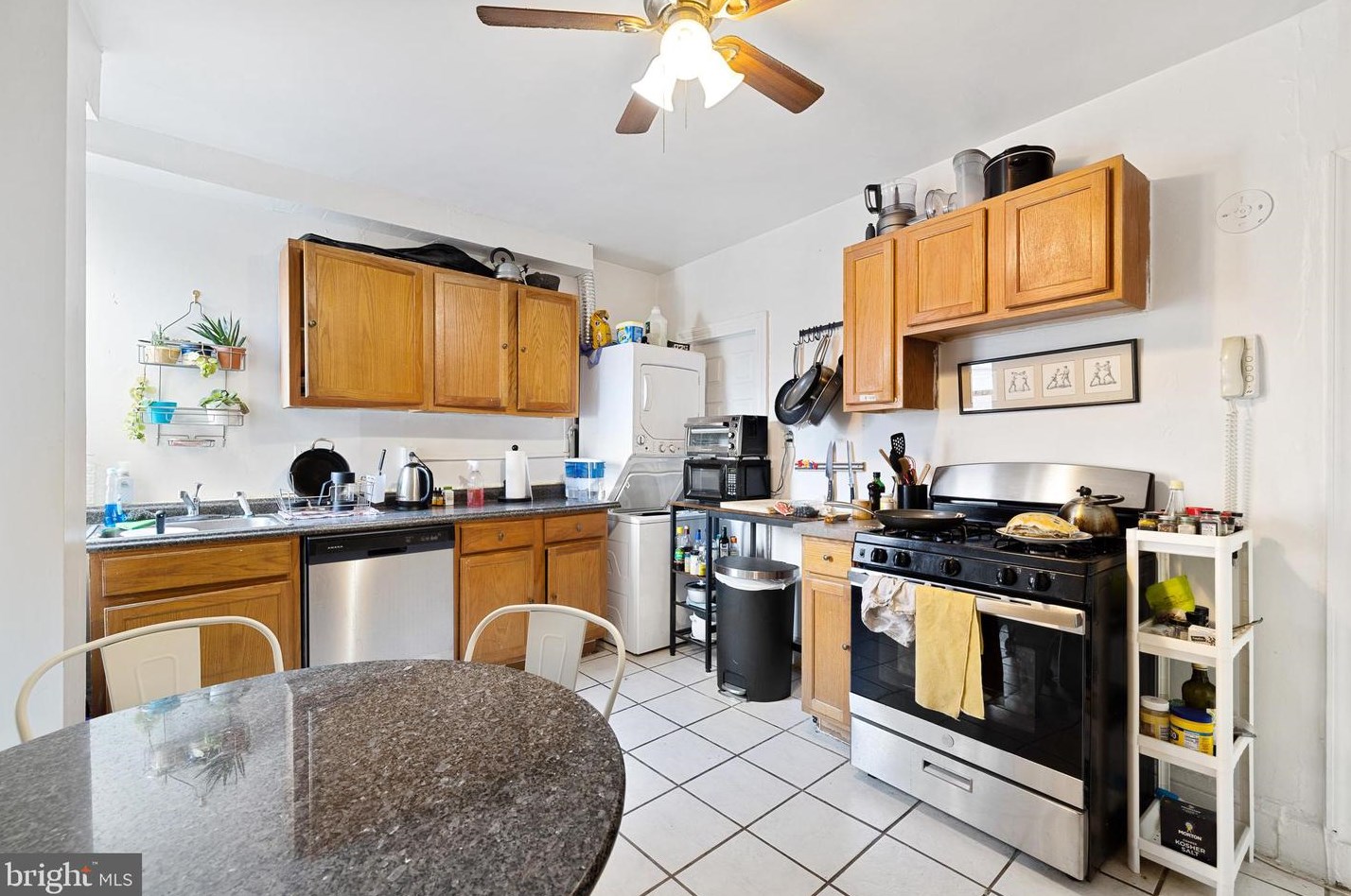 339 Christian St #2, Philadelphia, PA 19147