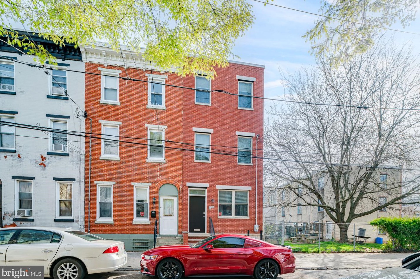 839 Perkiomen St, Philadelphia, PA 19130-2132