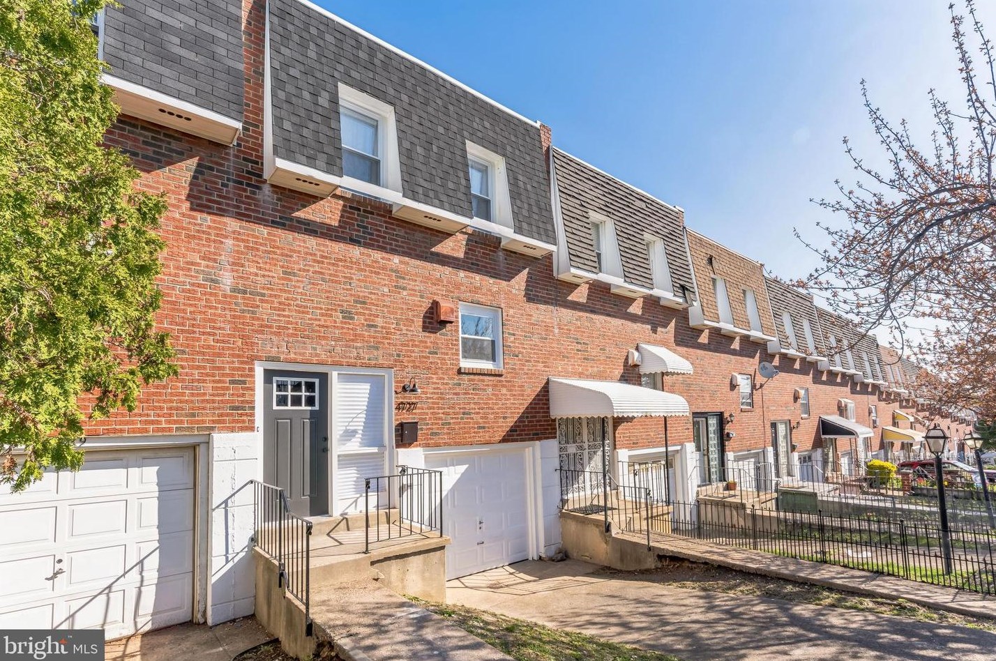 4727 Melon St, Philadelphia, PA 19139-1801