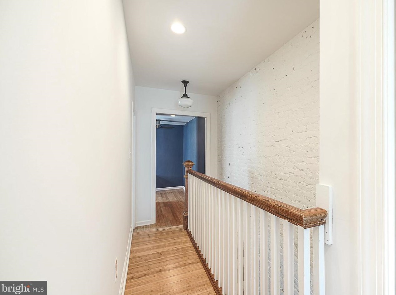 1927 Montrose St, Philadelphia PA  19146-2628 exterior