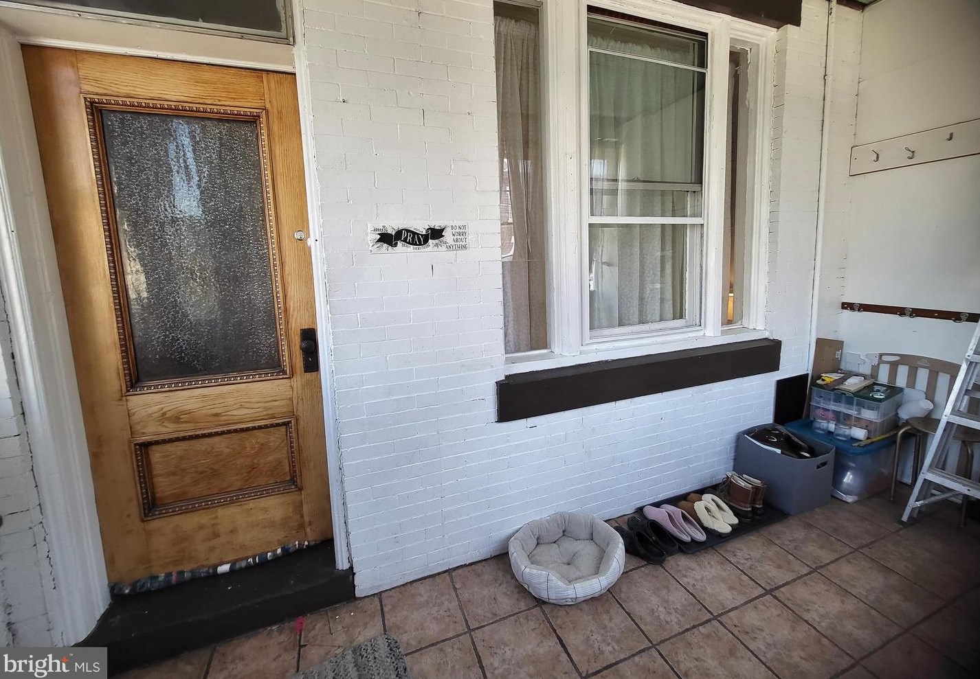 1911 Hart Ln, Philadelphia, PA 19134-3509