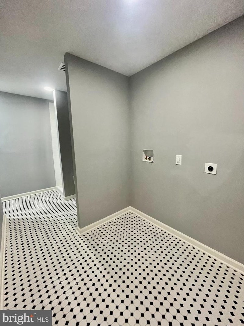 3901 Poplar St, Philadelphia PA  19104-1115 exterior