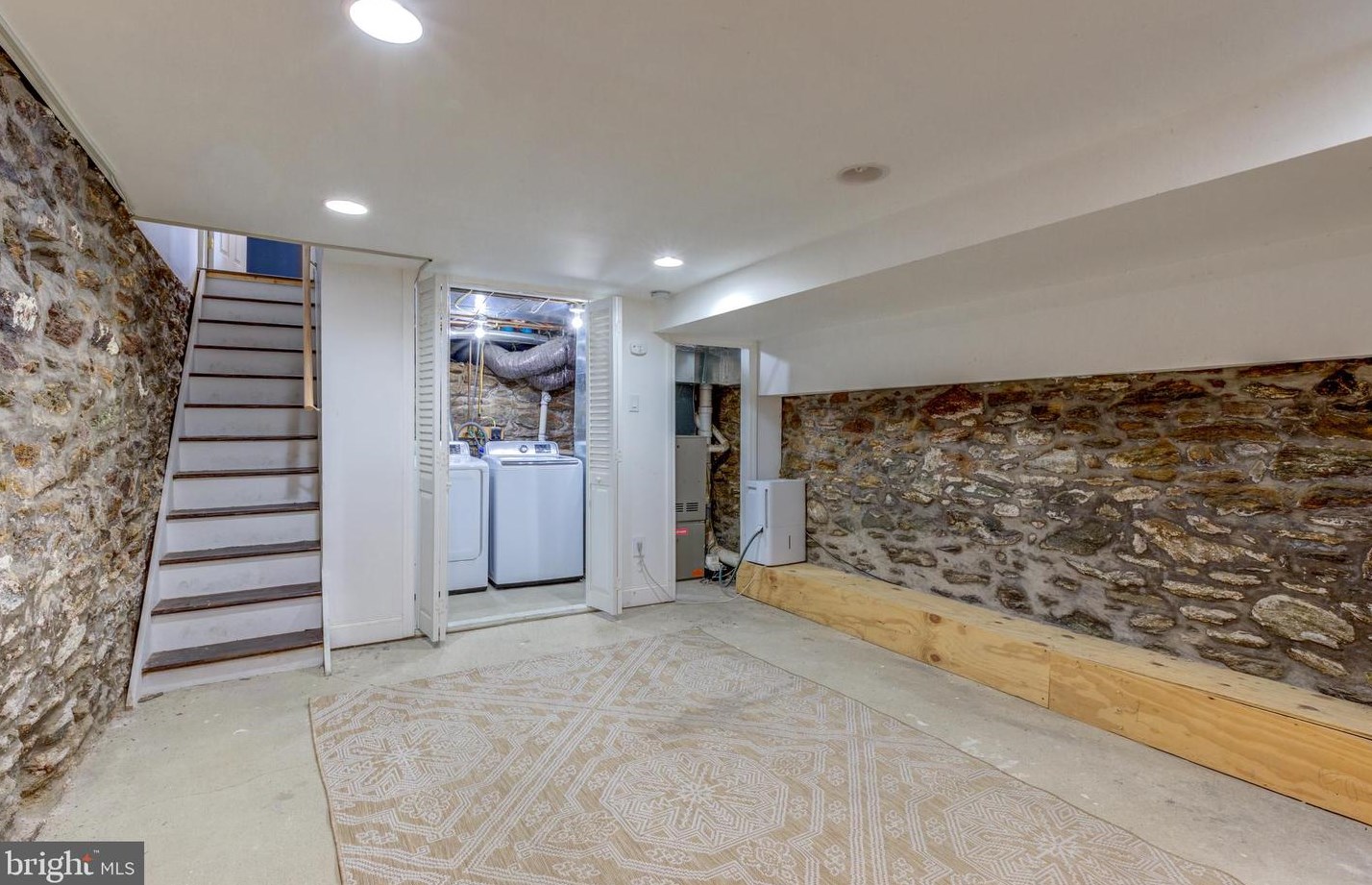 1620 Swain St, Philadelphia PA  19130-2828 exterior