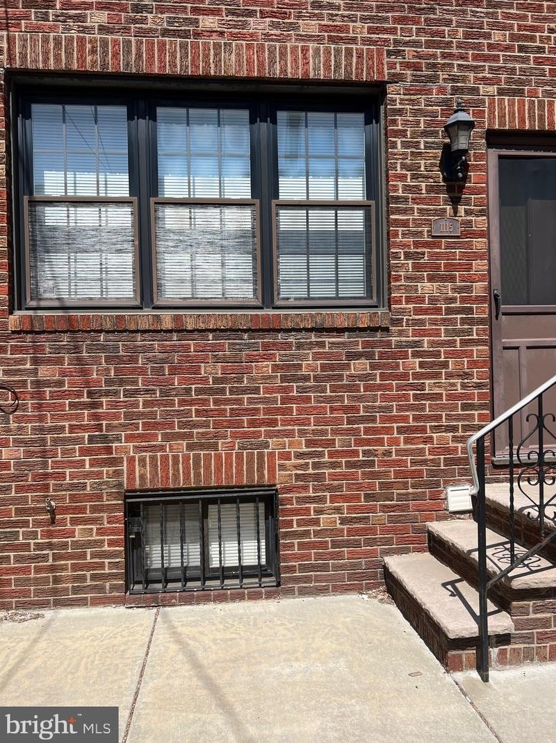 1115 Watkins St, Philadelphia, PA 19148-1519