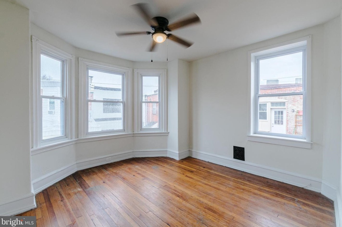 5110 Webster St, Philadelphia, PA 19143-2619