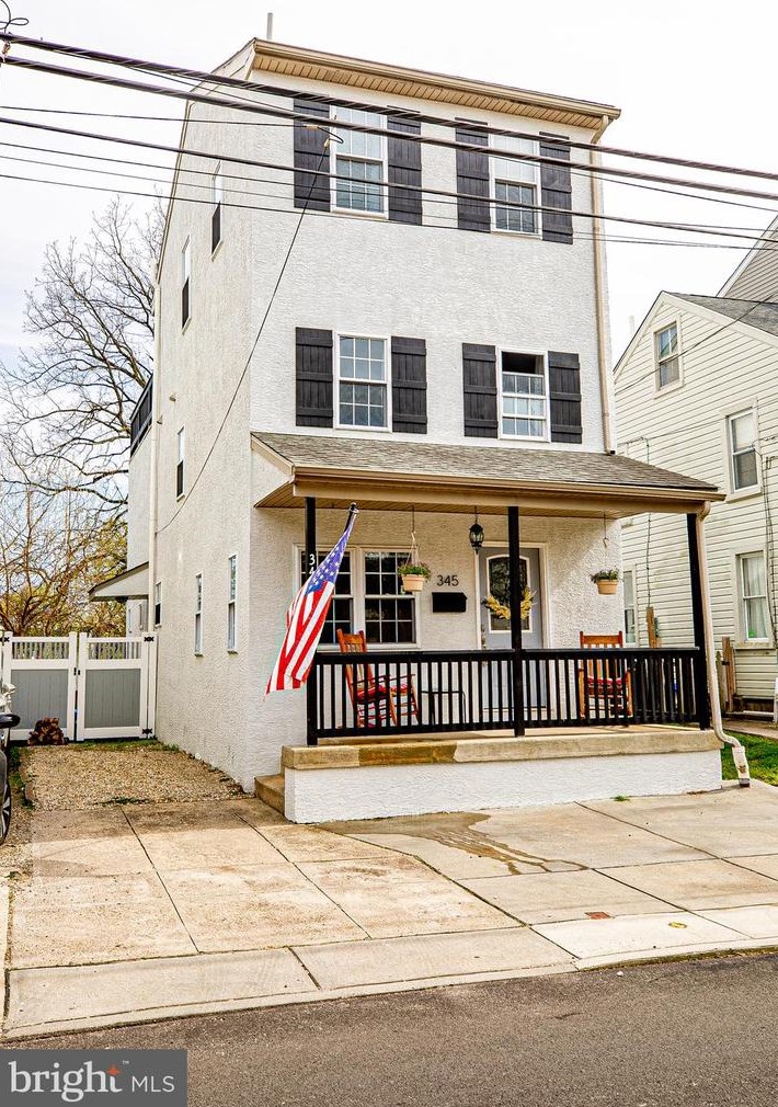 345 Delmar St, Philadelphia PA  19128-4505 exterior