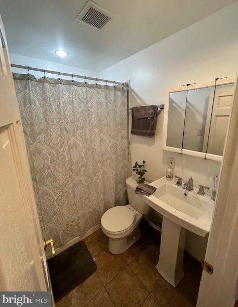 1008 Spruce St, Philadelphia PA  19107-6021 exterior