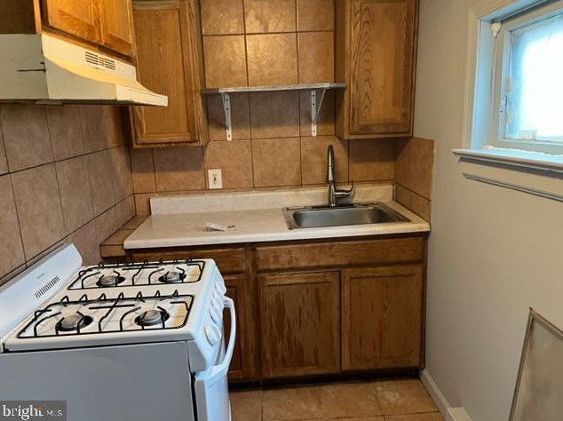 24 N Peach St, Philadelphia, PA 19139