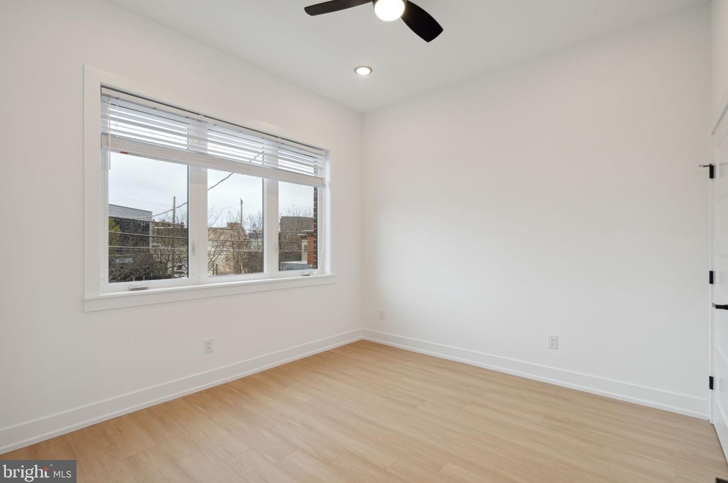 129 E Cumberland St #3, Philadelphia, PA 19125