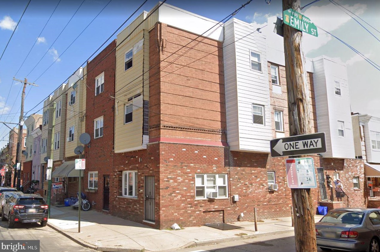 2013 S 11th St #3rd Floor, Philadelphia, PA 19148