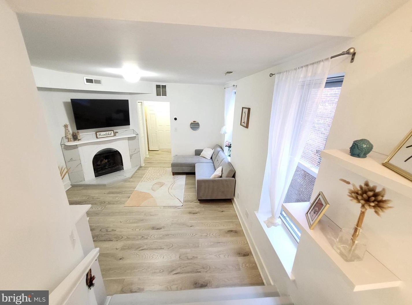 609 N 17th St #2, Philadelphia, PA 19130