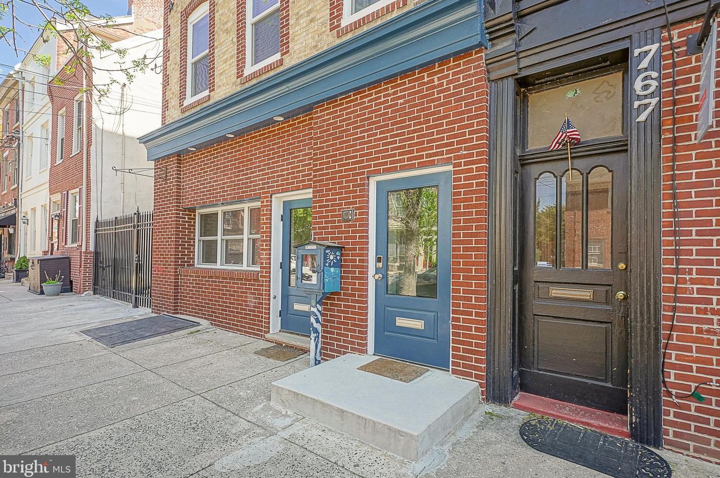 765 S Front St #2, Philadelphia, PA 19147