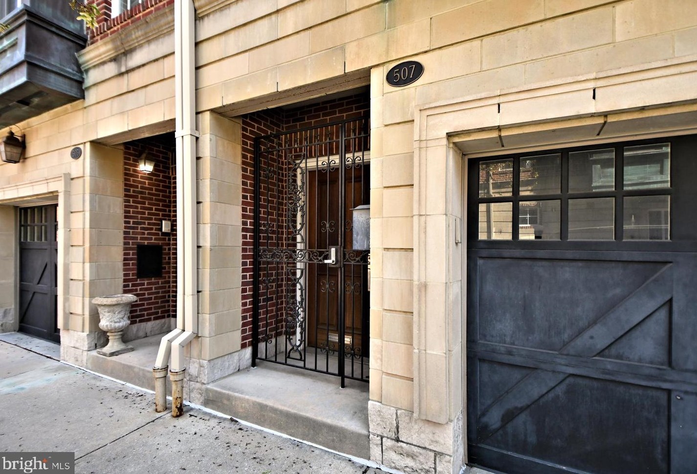 507 Philip St, Philadelphia, PA 19147-3365