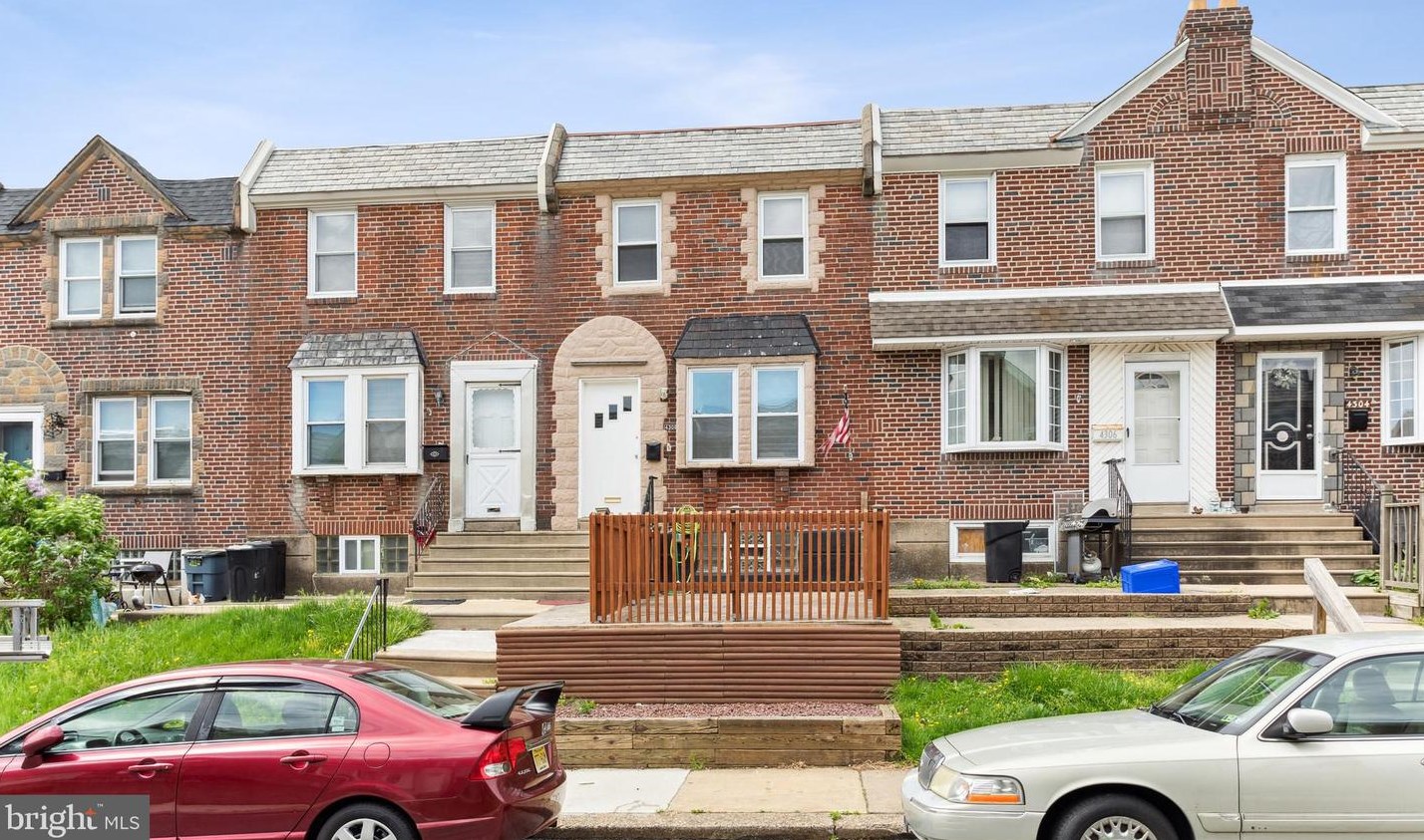 4308 Loring St, Philadelphia, PA 19136-3928