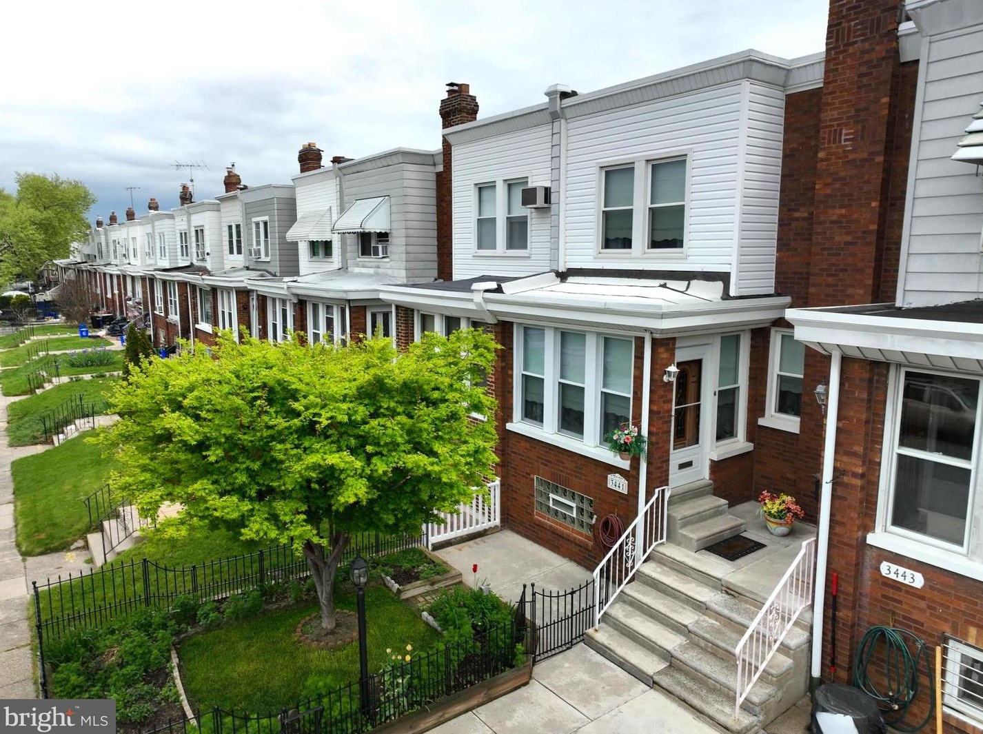 3441 Brighton St, Philadelphia, PA 19149-2007