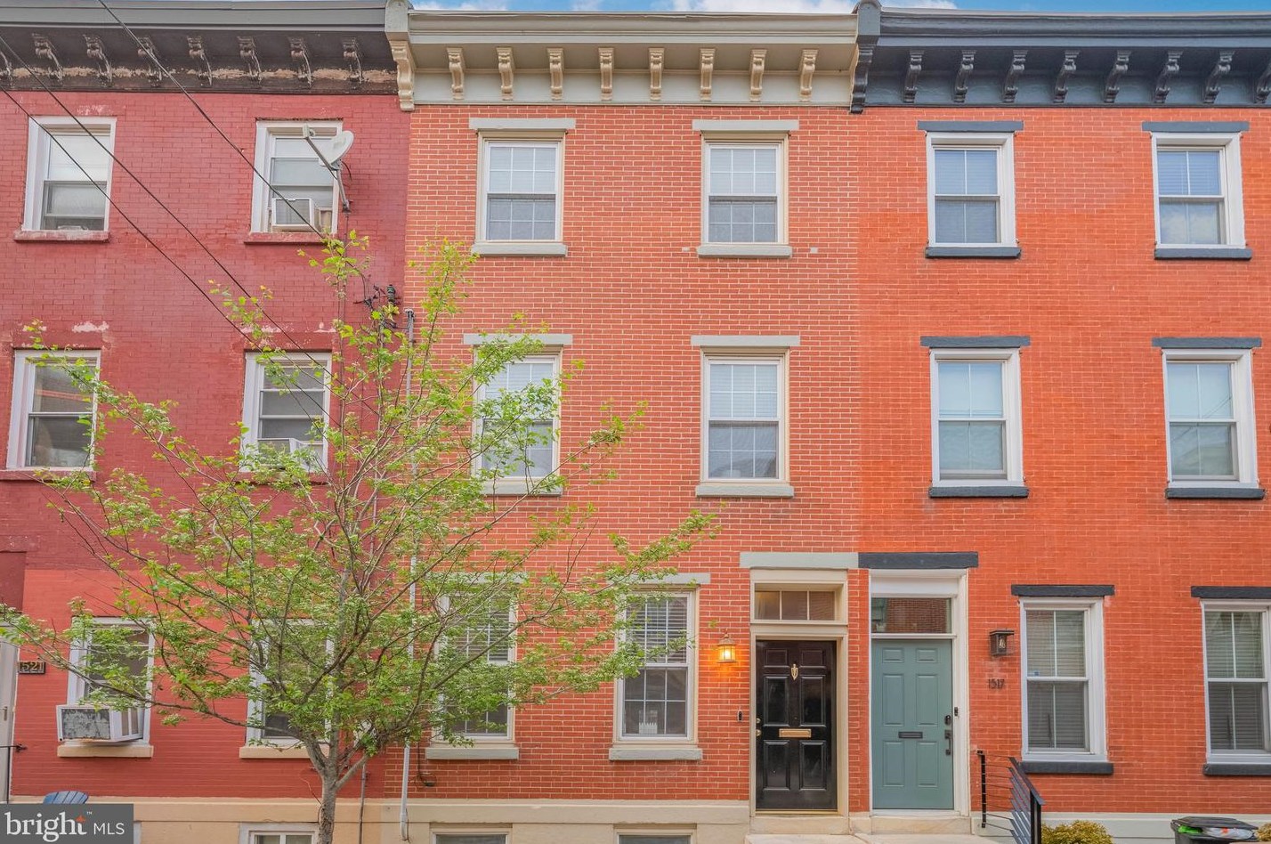 1519 Swain St, Philadelphia, PA 19130-2915