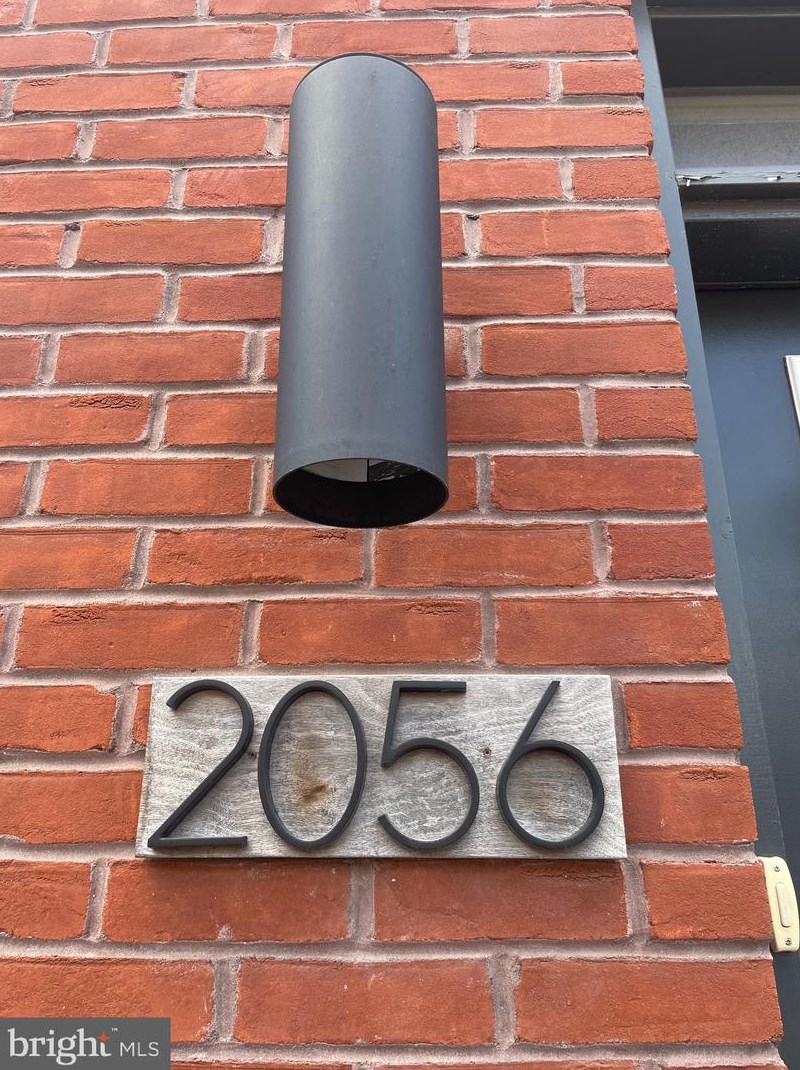 2056 E Sergeant St, Philadelphia, PA 19125