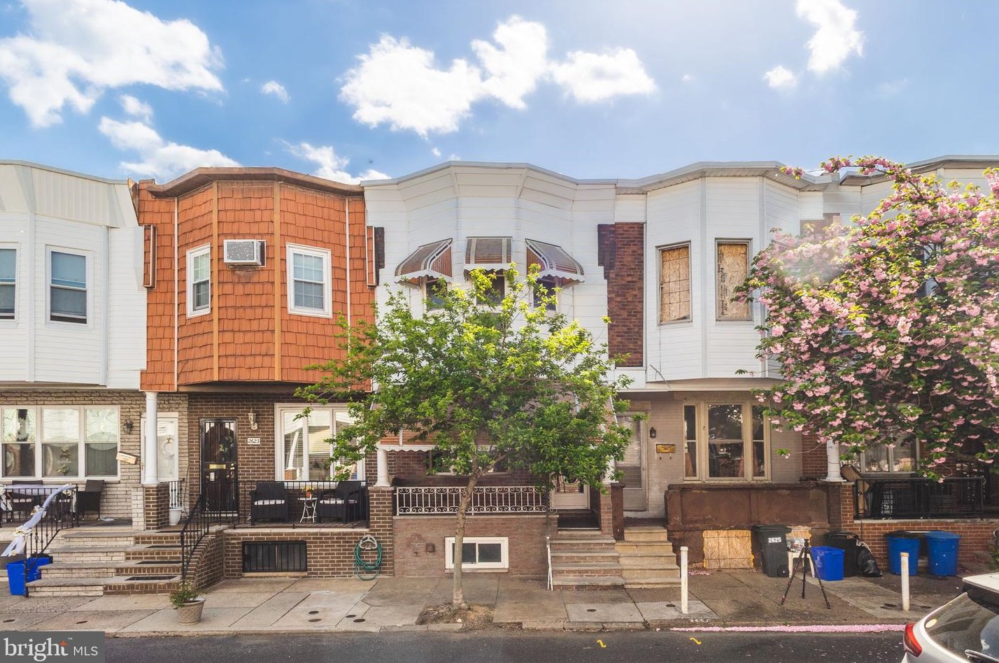 2625 Jessup St, Philadelphia, PA 19133-1407