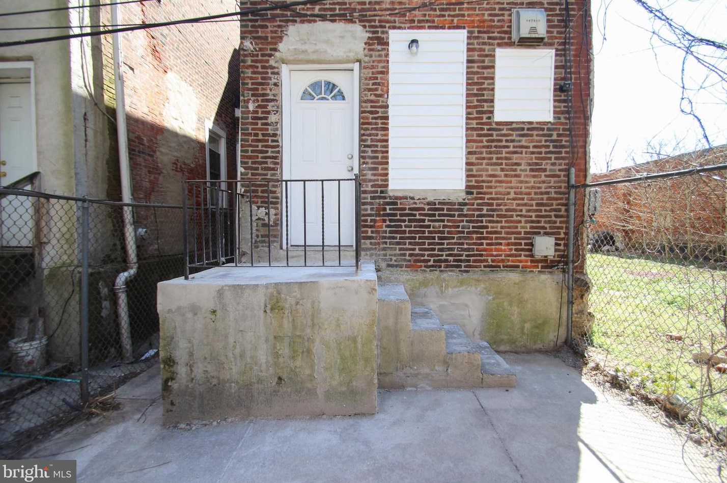 5411 Trinity St, Philadelphia PA  19143-4909 exterior