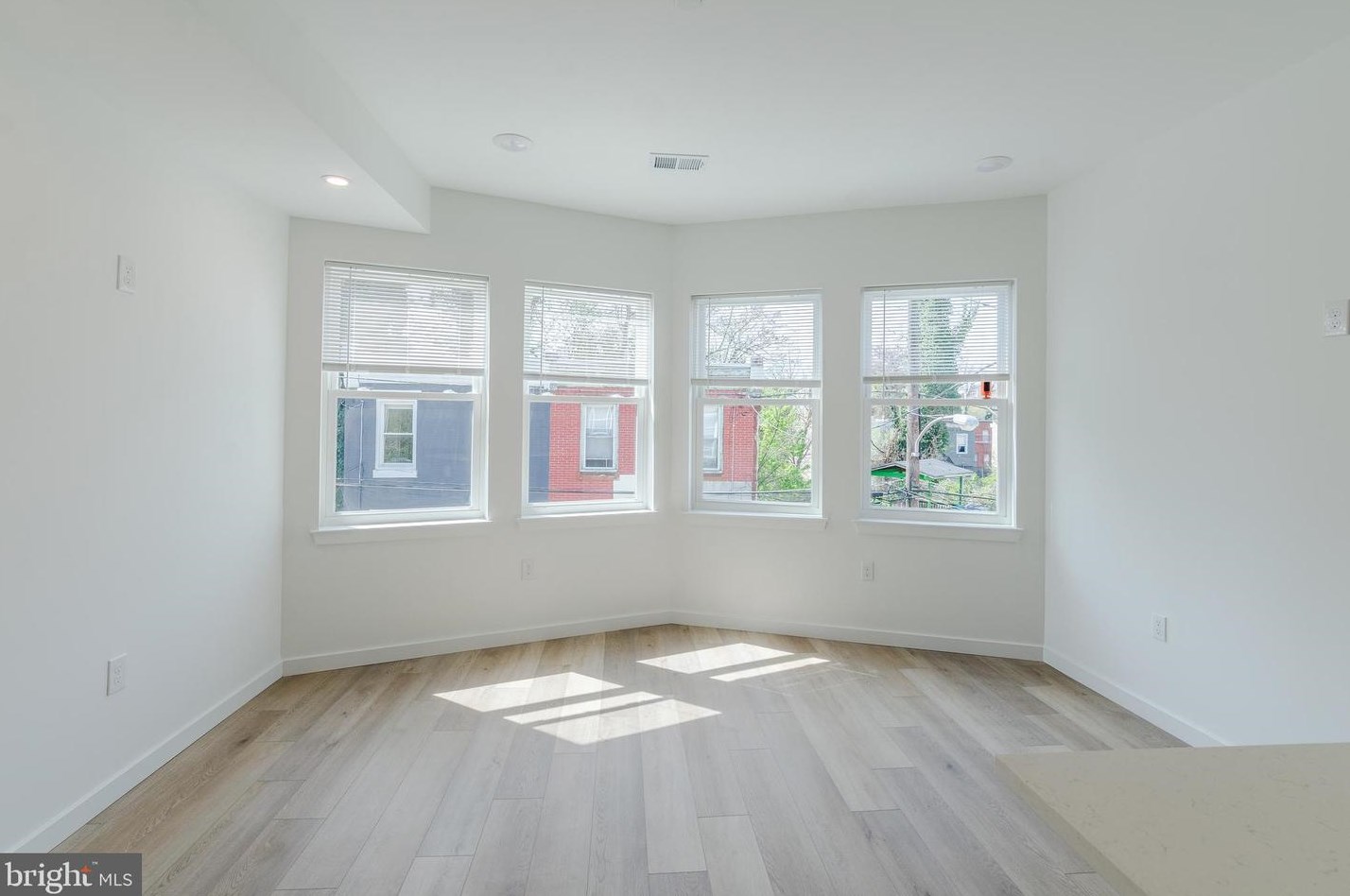 1003 W Dakota St #unit 2, Philadelphia, PA 19133