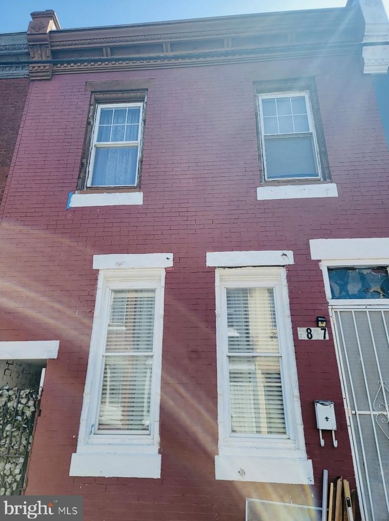 2817 Mutter St, Philadelphia, PA 19133-3528