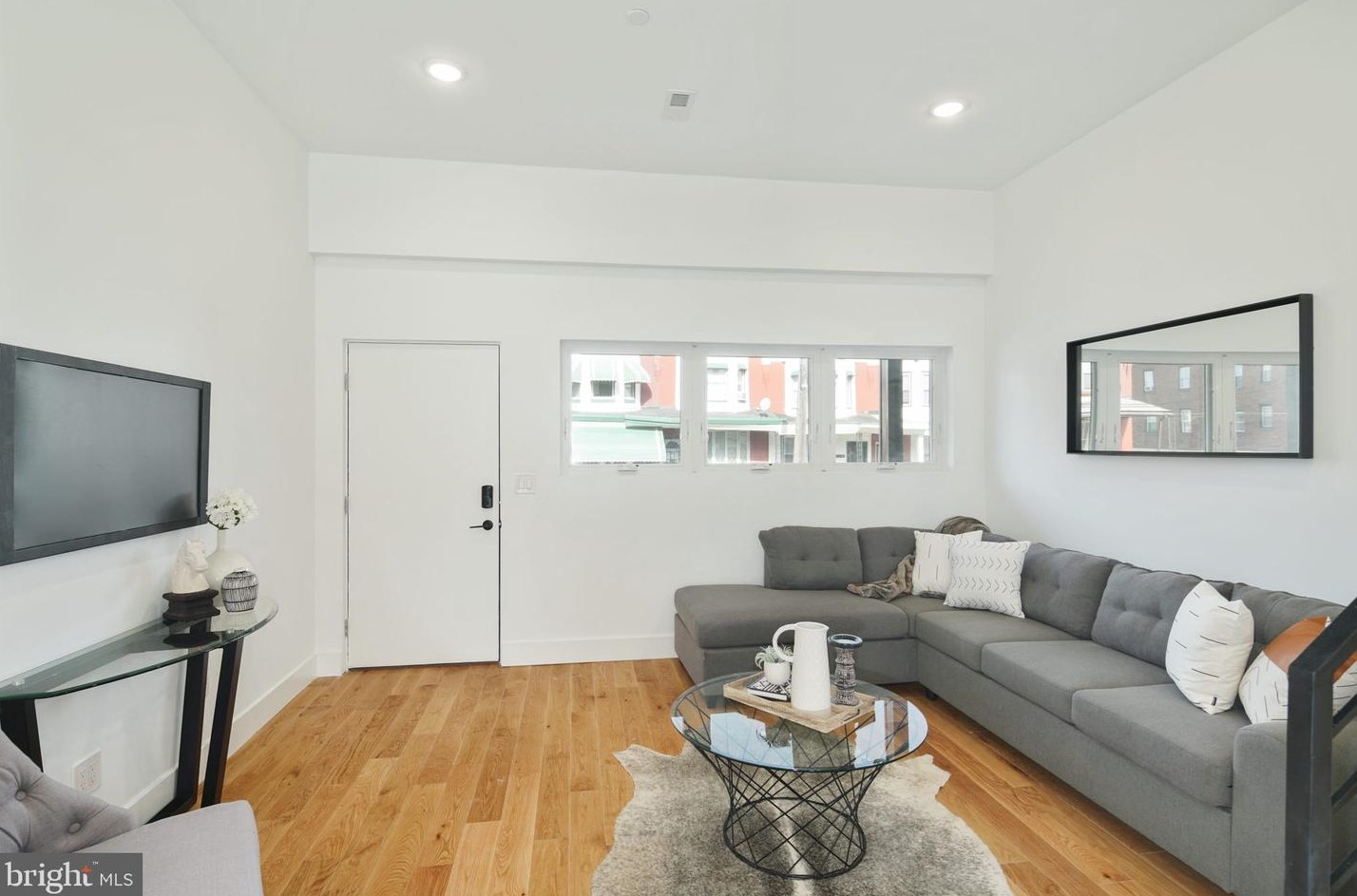 3970 Pennsgrove St, Philadelphia, PA 19104-1112