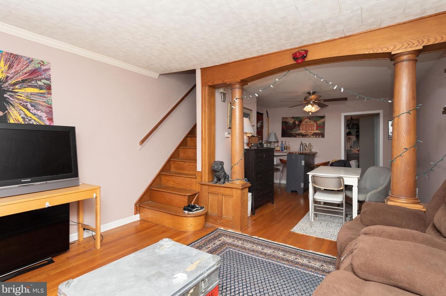 166 Grape St, Philadelphia PA  19127-1440 exterior