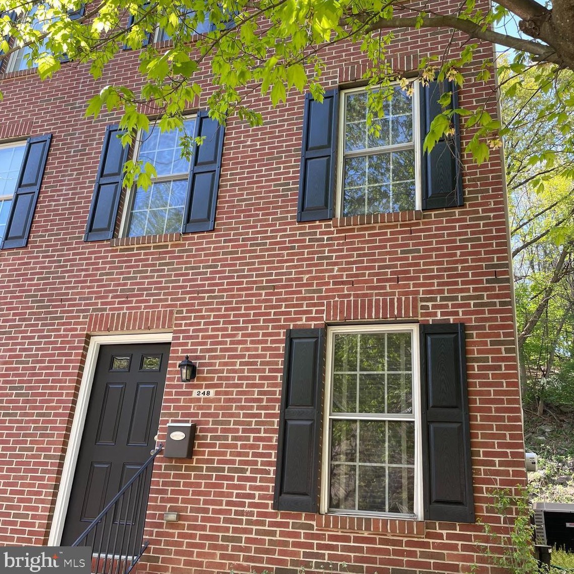 248 Parker Ave, Philadelphia, PA 19128