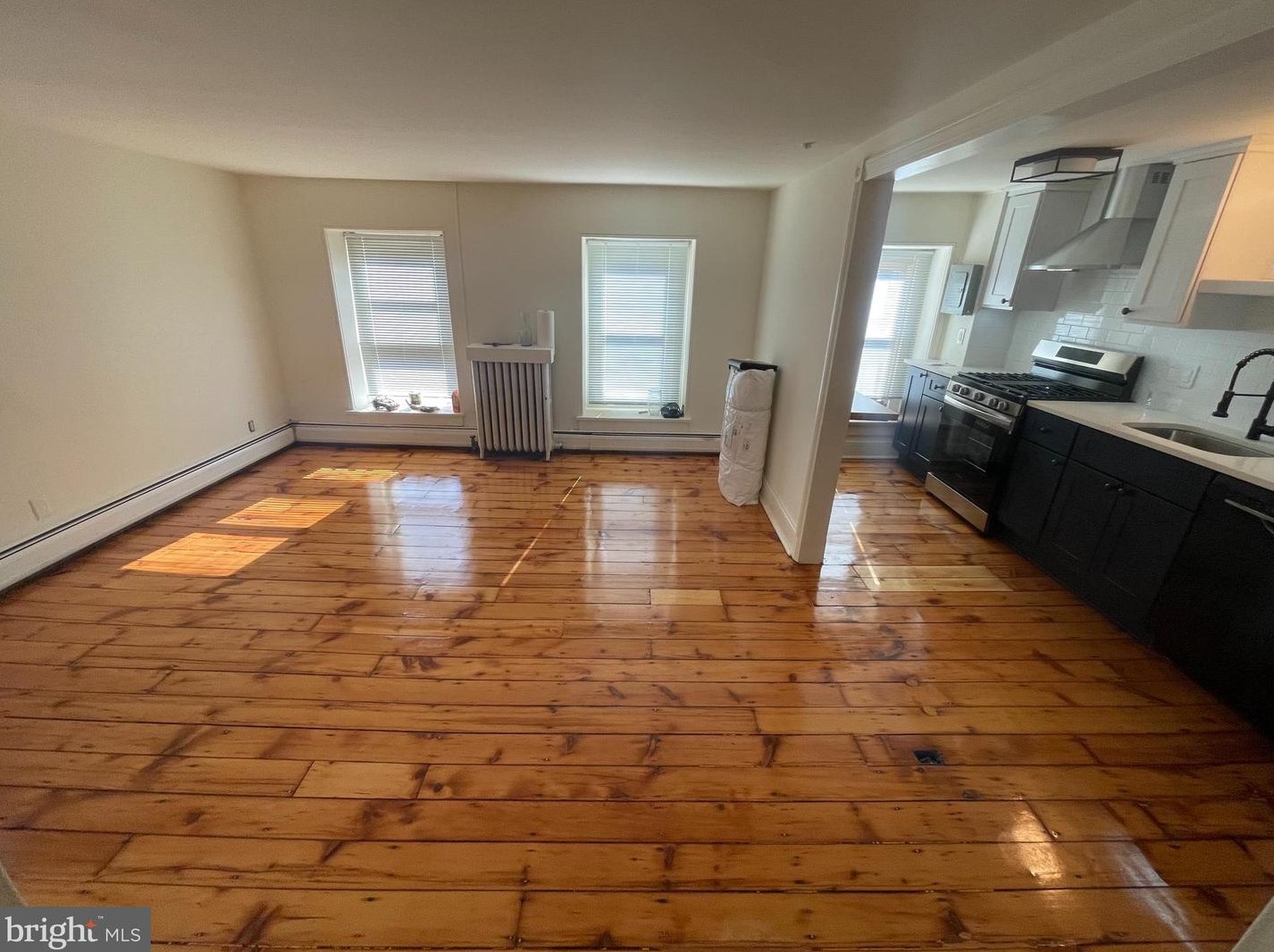 3527 Indian Queen Ln #3, Philadelphia, PA 19129