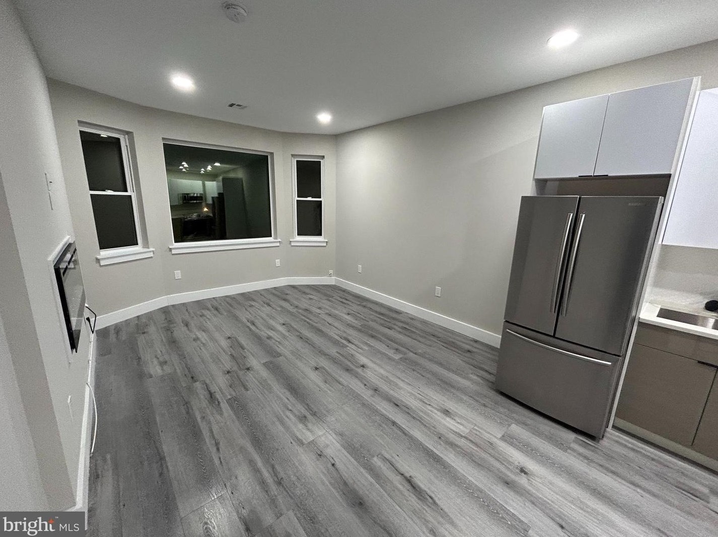 1254 S 27th St #2f, Philadelphia, PA 19146