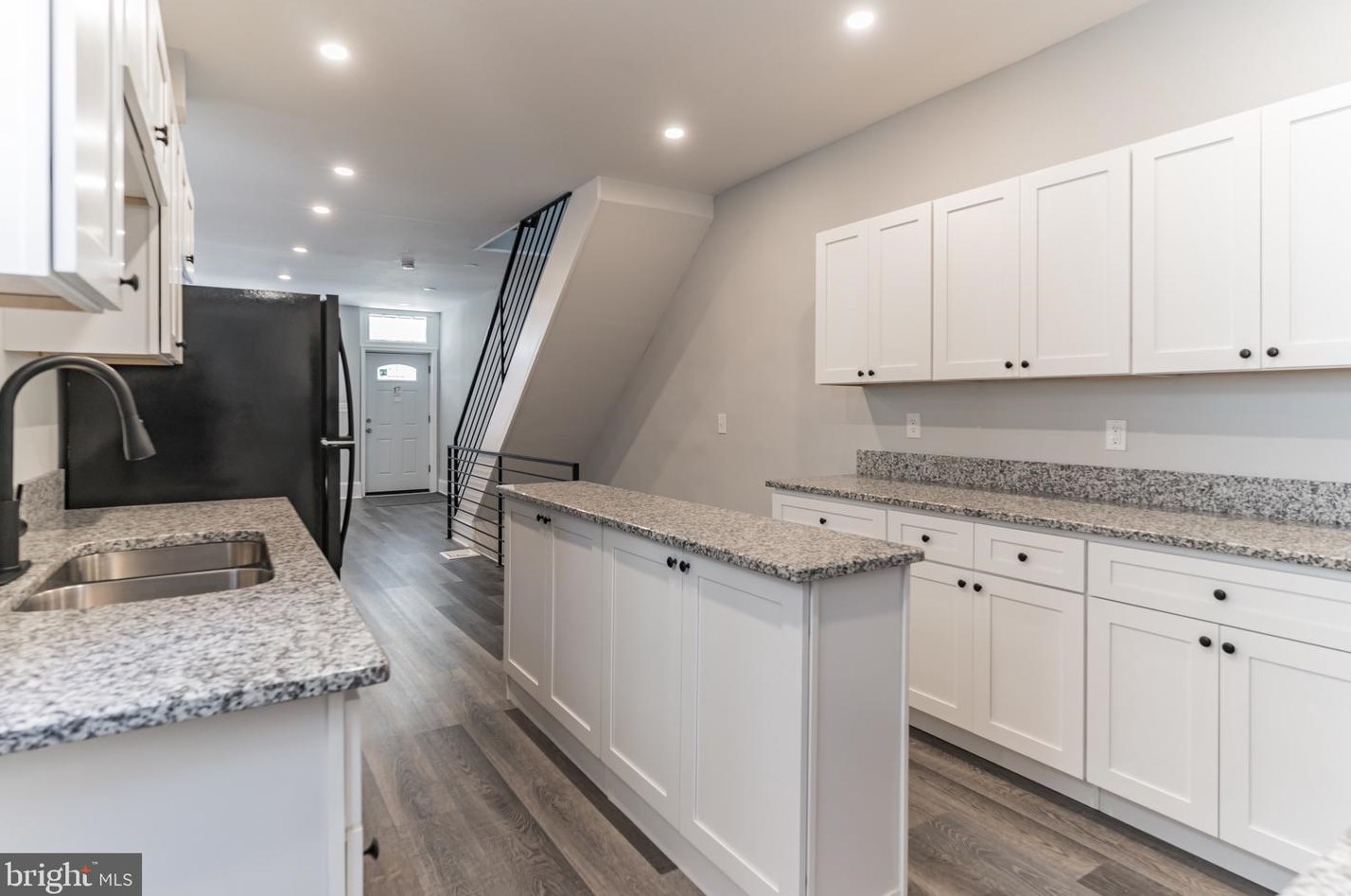 407 Hobart St, Philadelphia PA  19131-4820 exterior