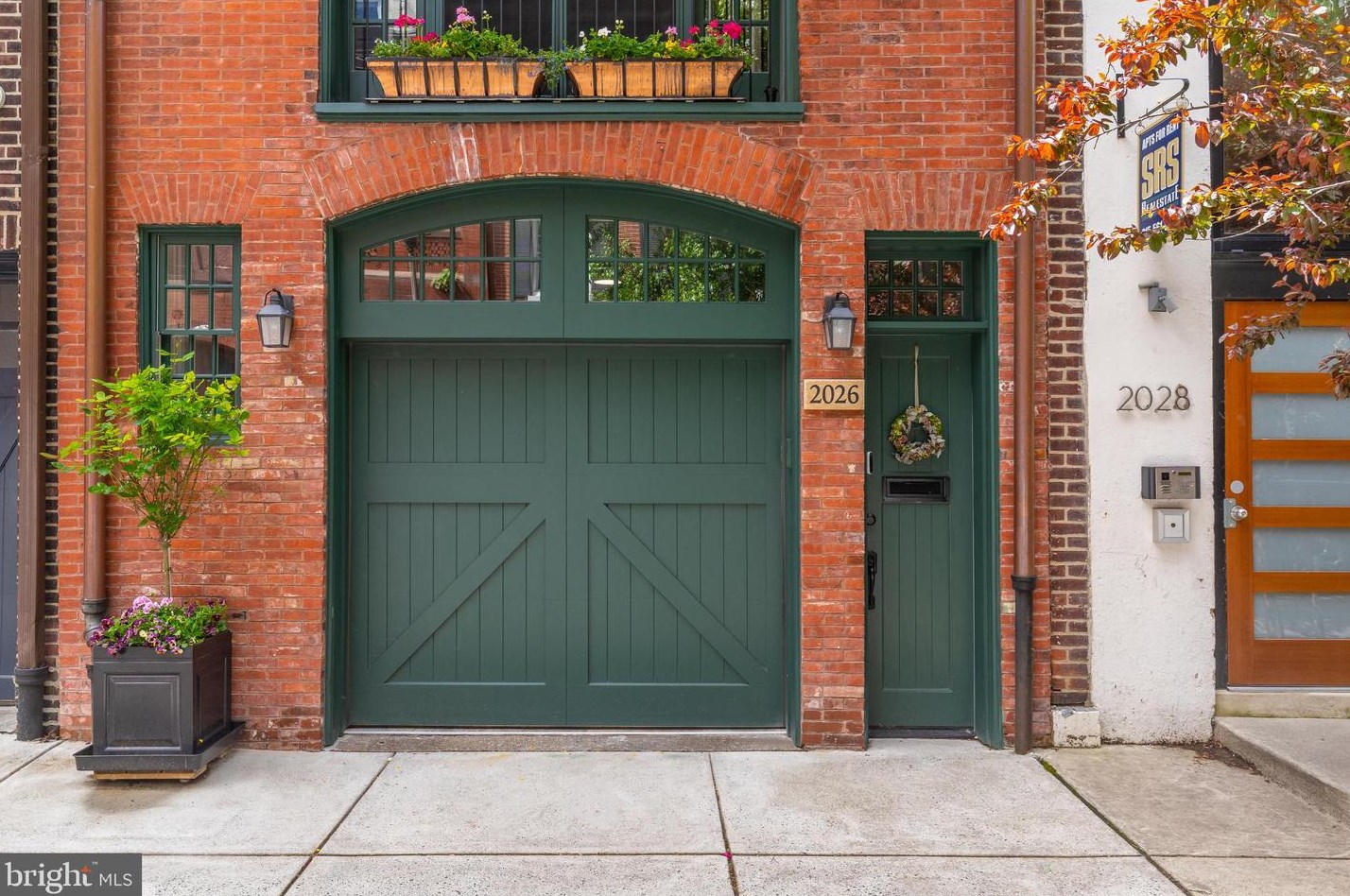2026 Rittenhouse Sq, Philadelphia, PA 19103-5621