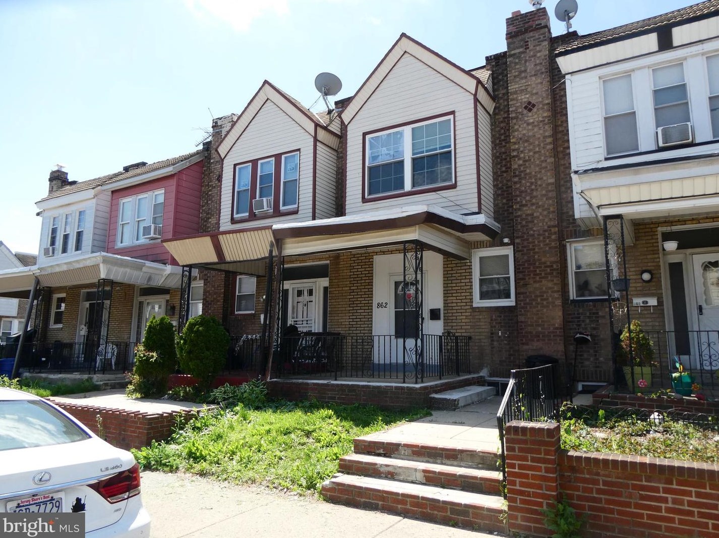 862 Granite St, Philadelphia, PA 19124-1729