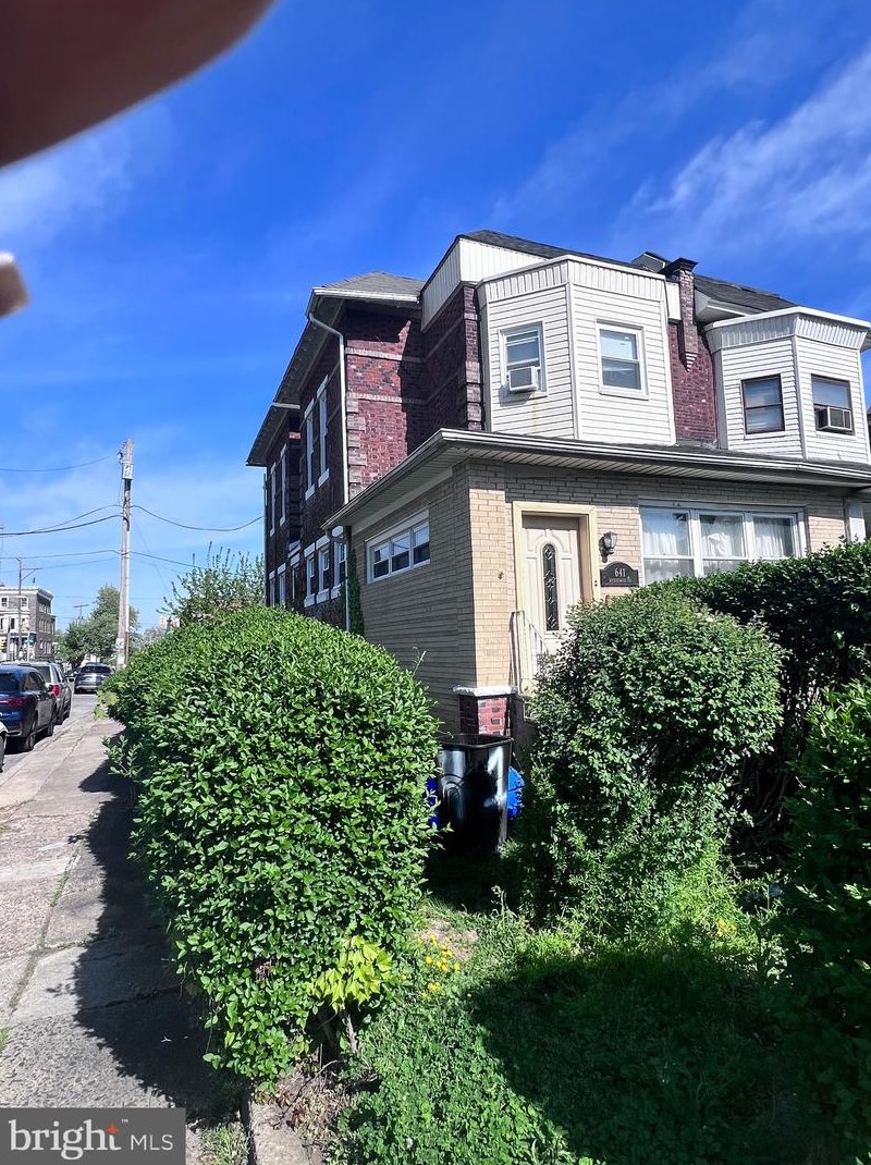 641 Wynnewood Rd, Philadelphia, PA 19151-3844