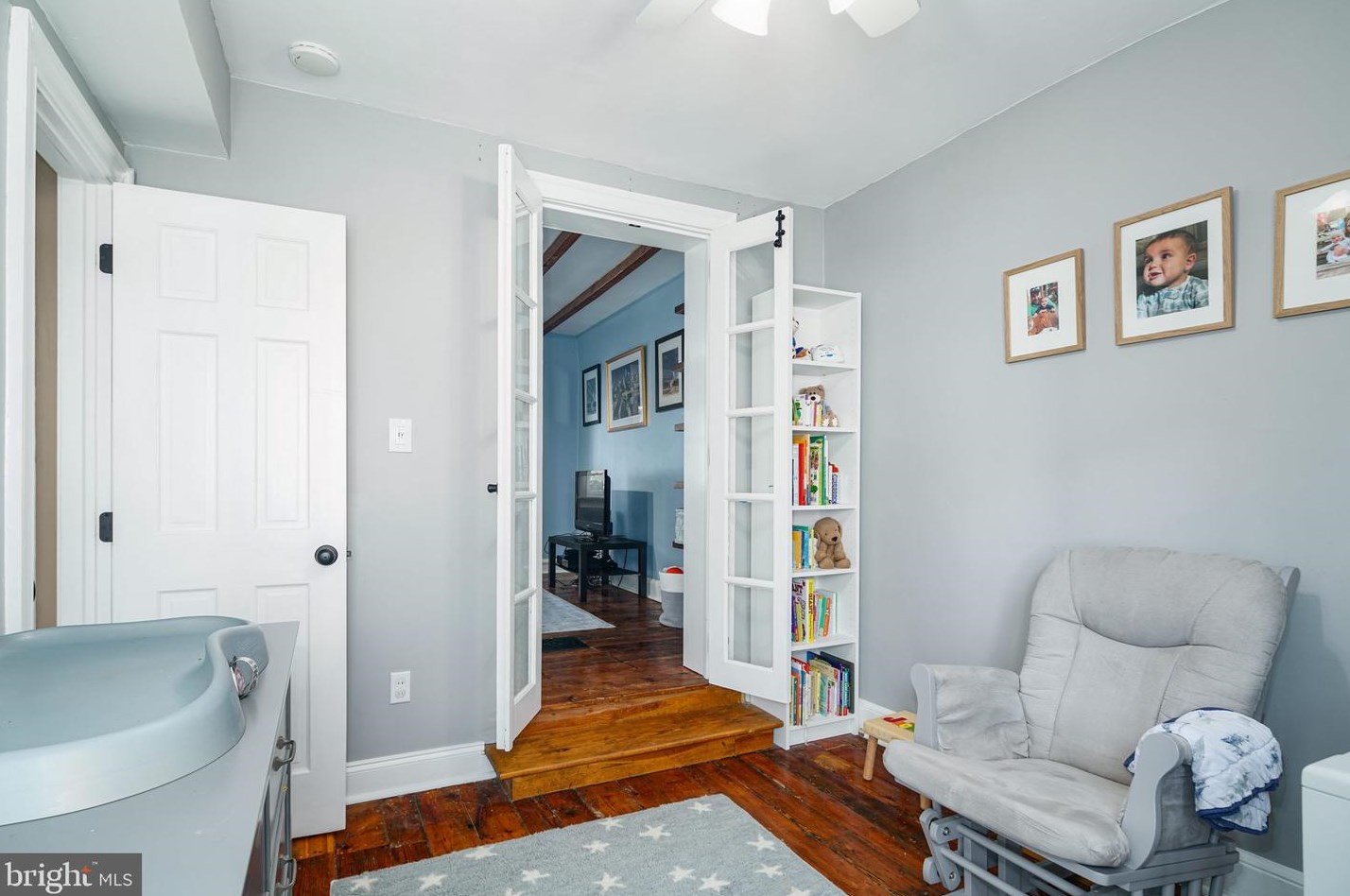 2304 Wallace St, Philadelphia PA  19130-3128 exterior