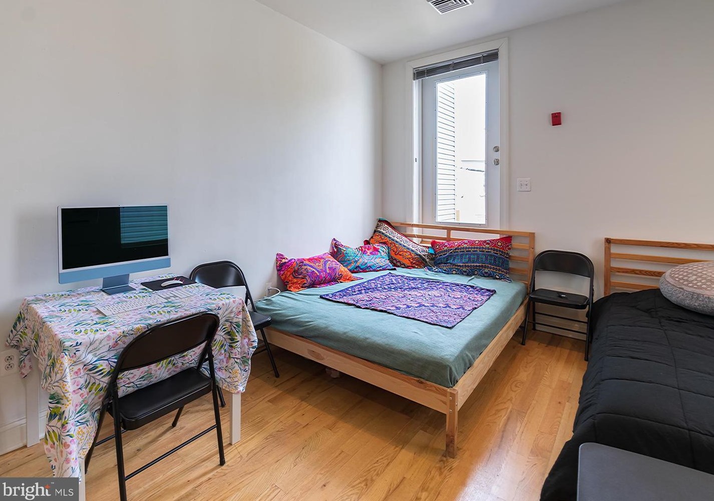 1615 Brown St #2r, Philadelphia, PA 19130