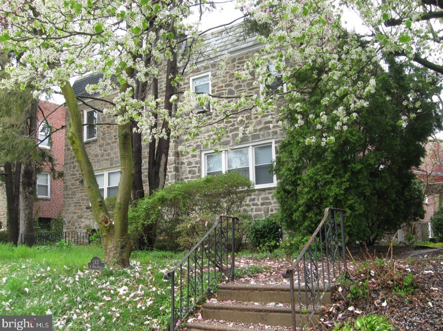 2433 N 50th St #1st Fl, Philadelphia, PA 19131