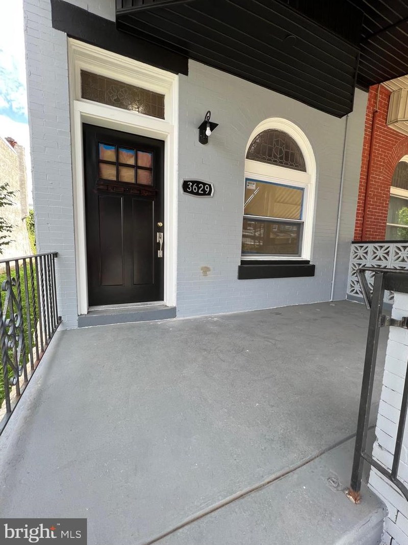 3629 Old York Rd, Philadelphia PA  19140-4229 exterior