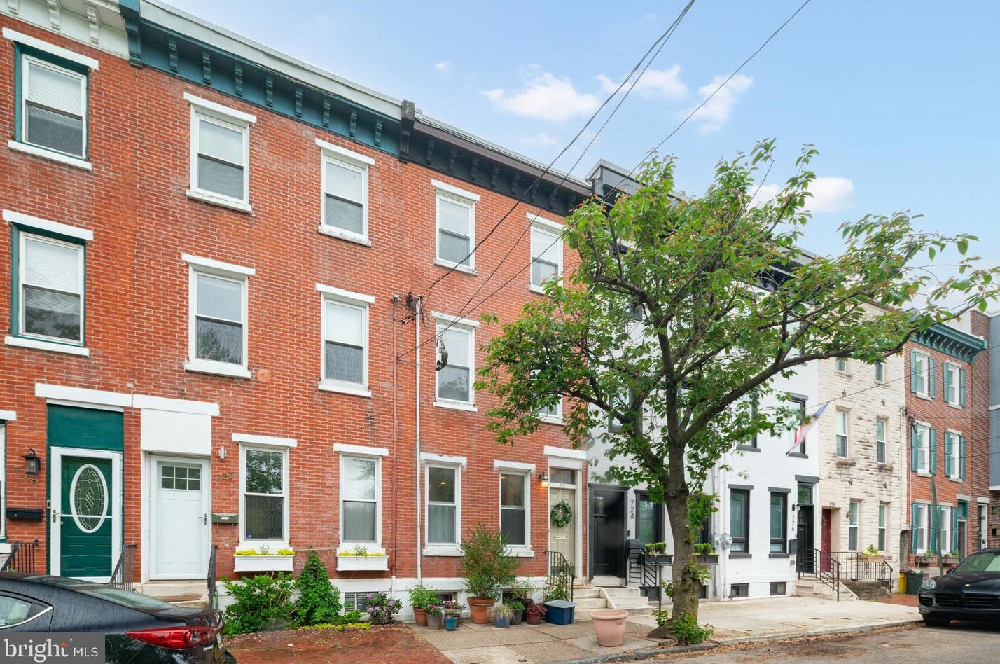722 Shirley St, Philadelphia, PA 19130-2826