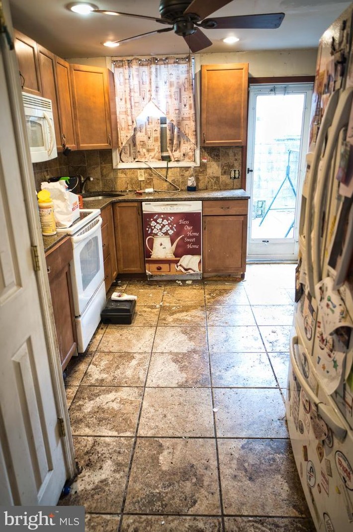 1833 Tree St, Philadelphia PA  19145-3722 exterior