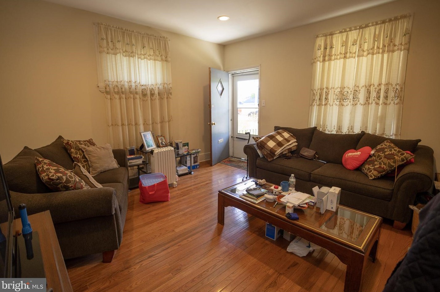 417 Rittenhouse St, Philadelphia, PA 19144-5743