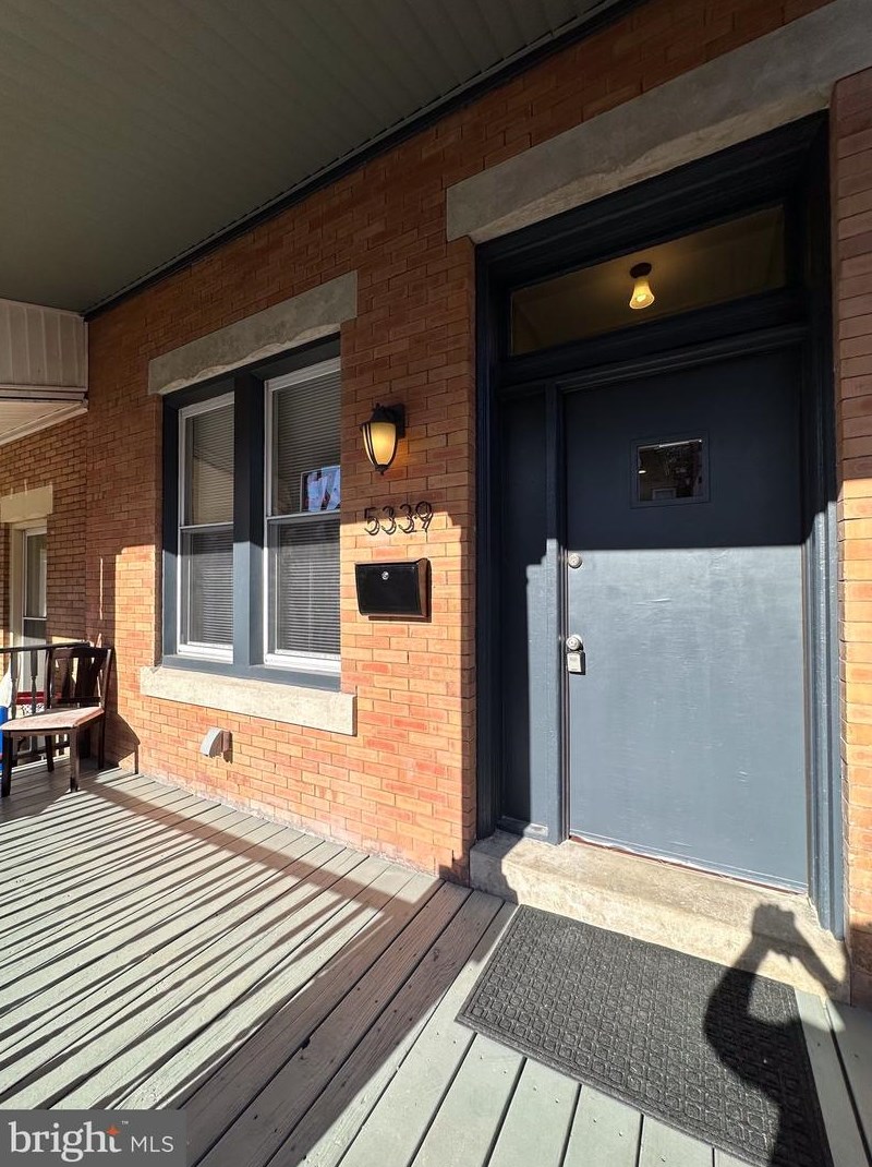 5339 Lena St, Philadelphia PA  19144-2305 exterior