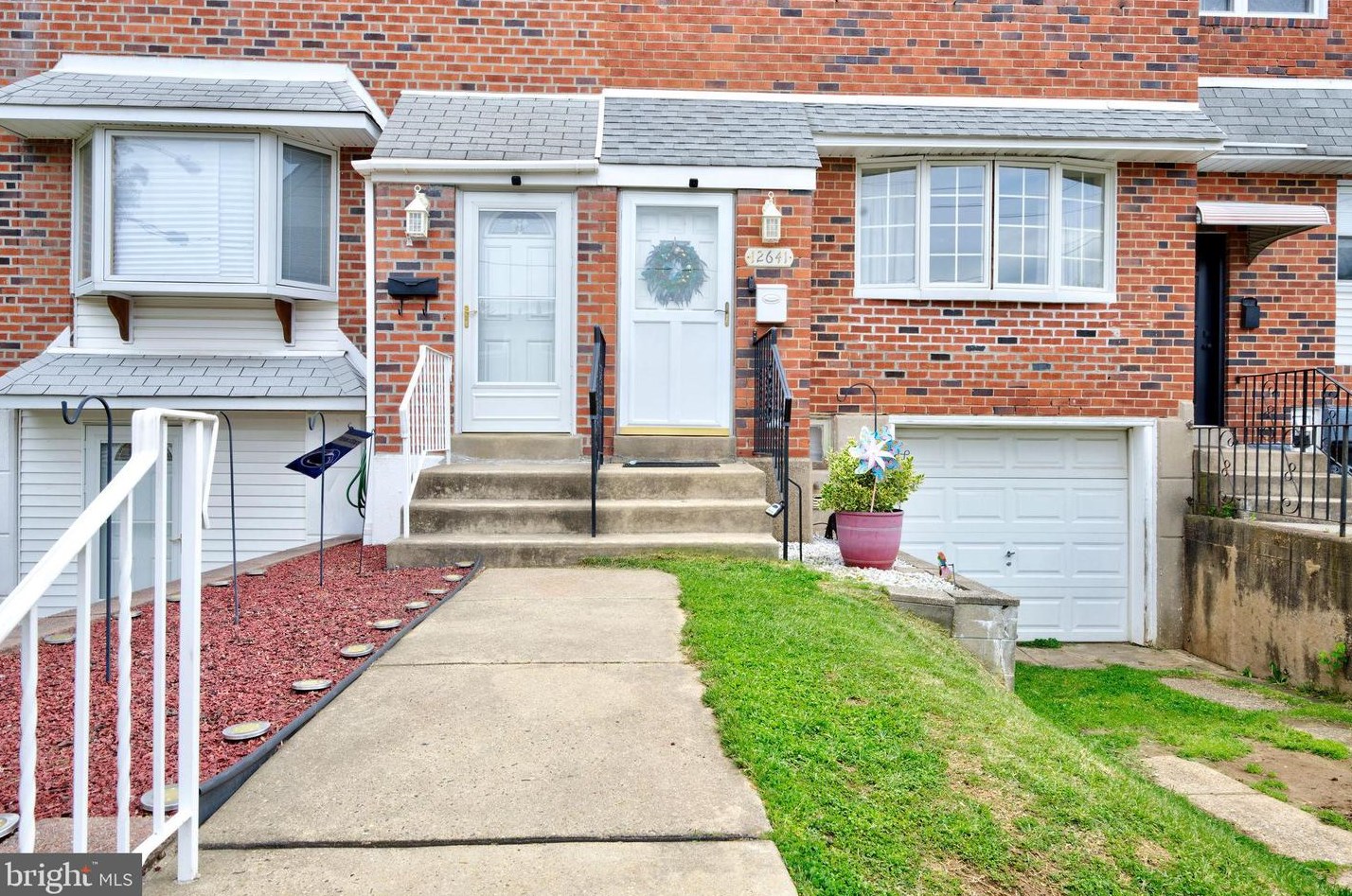 12641 Biscayne Dr, Philadelphia, PA 19154-2005