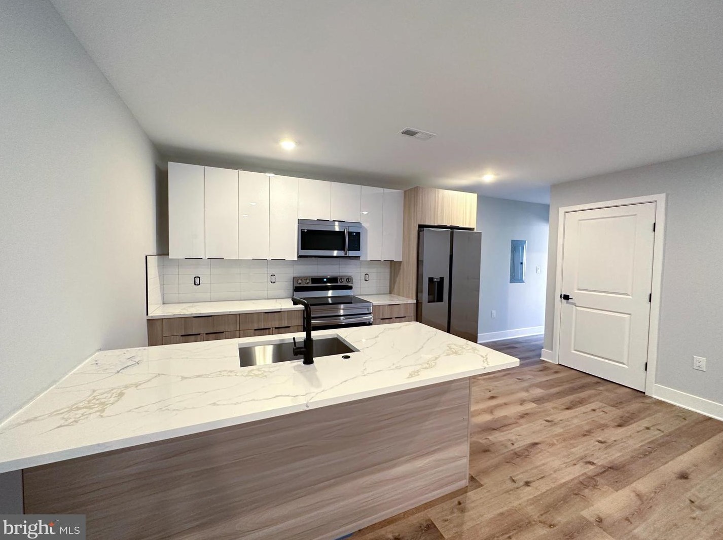 1720 W Master St #2r, Philadelphia, PA 19121