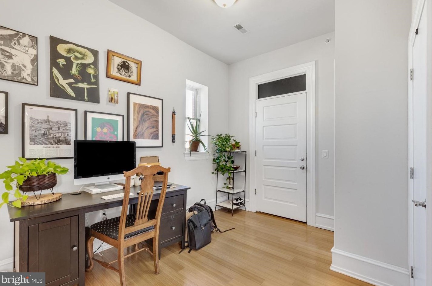 2136 Dauphin St, Philadelphia, PA 19125-2036