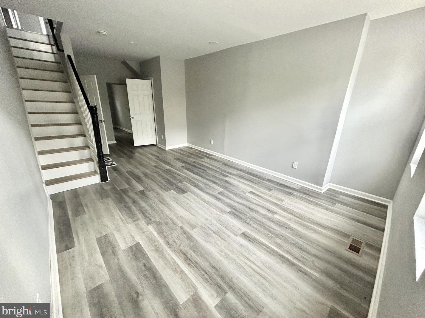 3087 Tulip St, Philadelphia, PA 19134