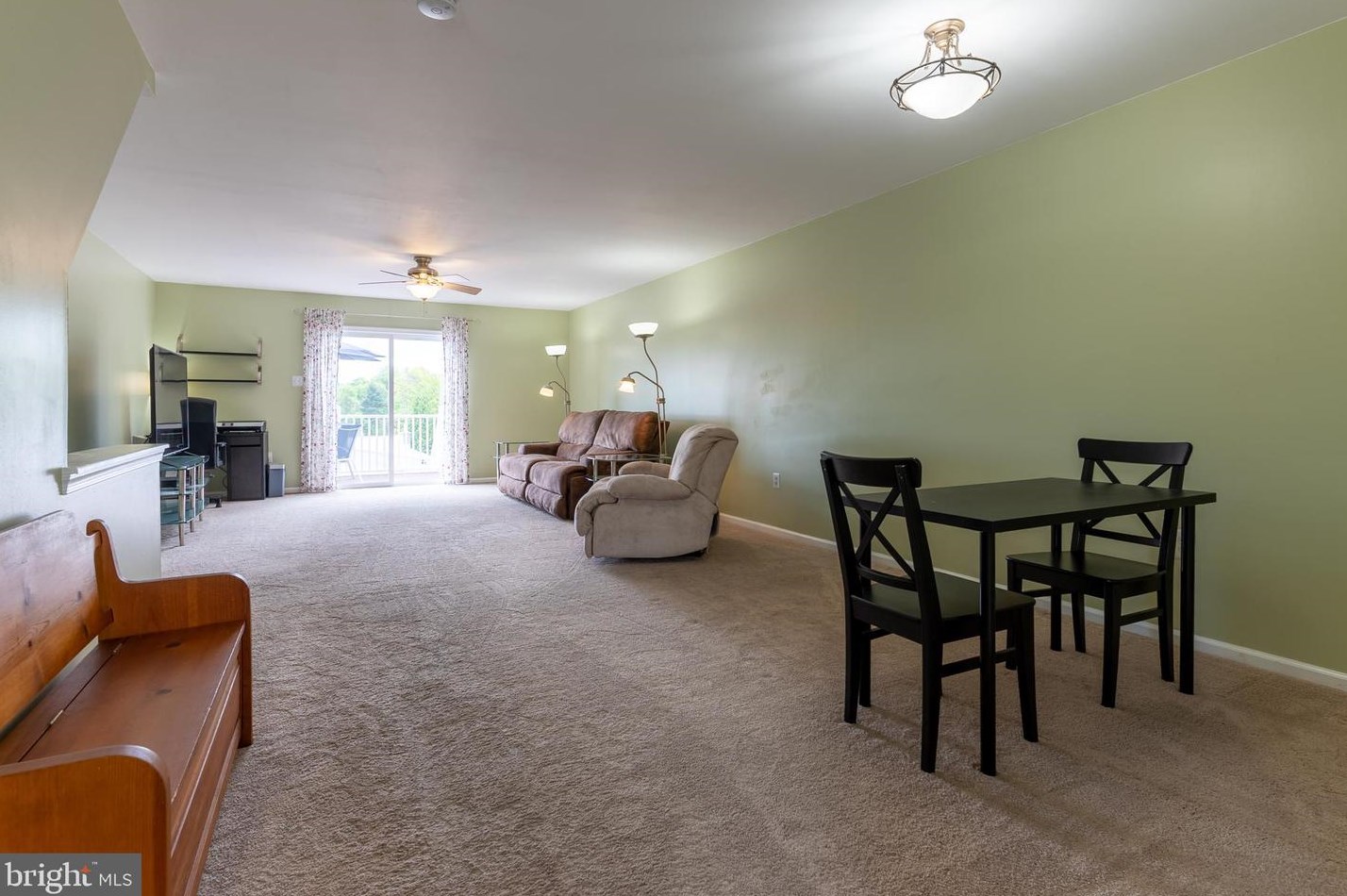 575 Parker Ave, Philadelphia, PA 19128-2423