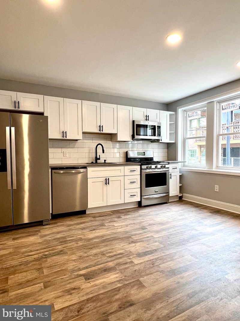 5654 Litchfield St, Philadelphia PA  19143-4717 exterior